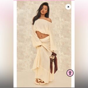 Pretty little thing two piece skirt set